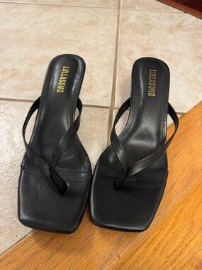 Kitten heeled sandals